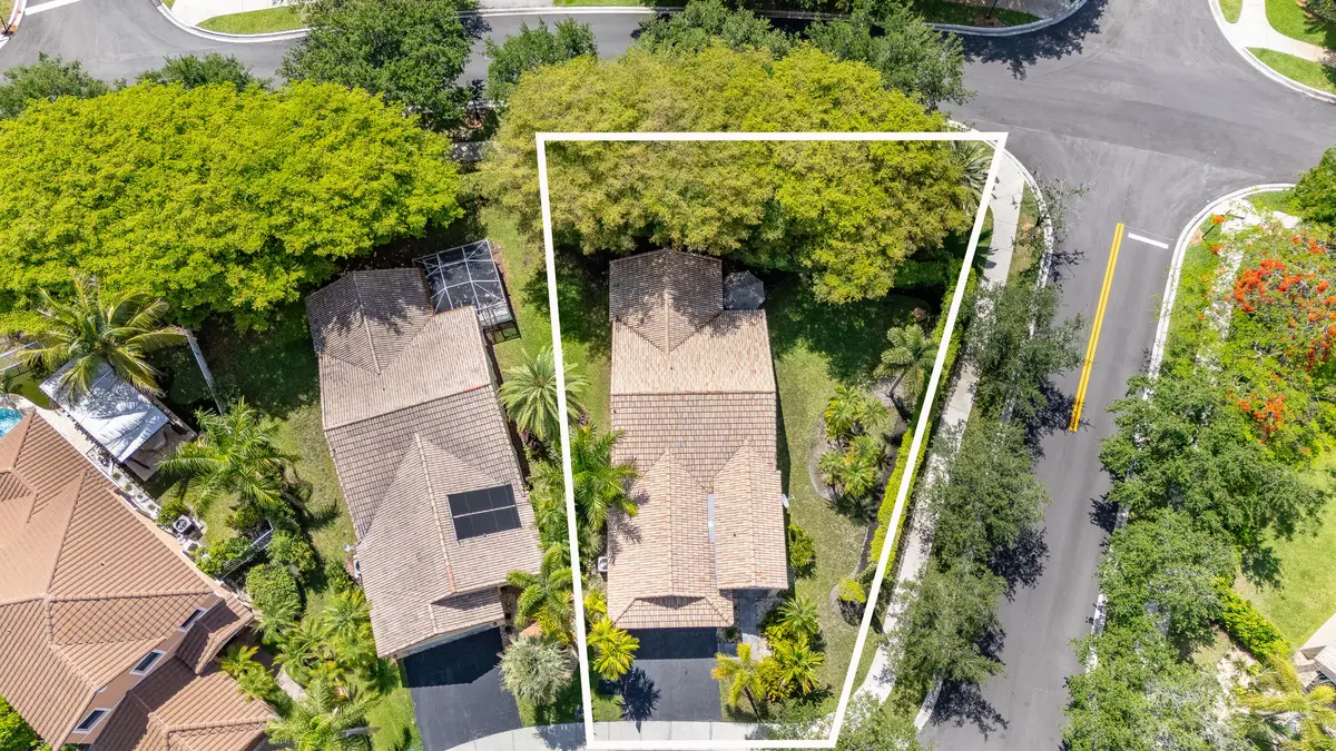 DJI_20260521231842_0112_D-1lines at 1252 Sabal Trail, Weston