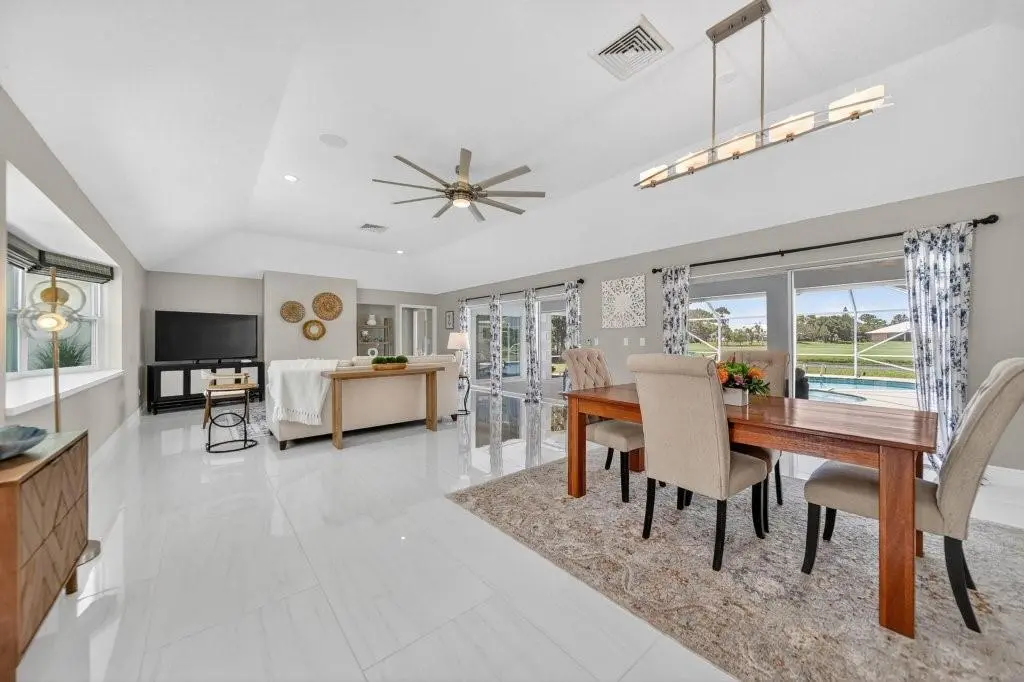 ShowImage-4.aspx at 4735 SW Bimini Cir Circle, Palm City
