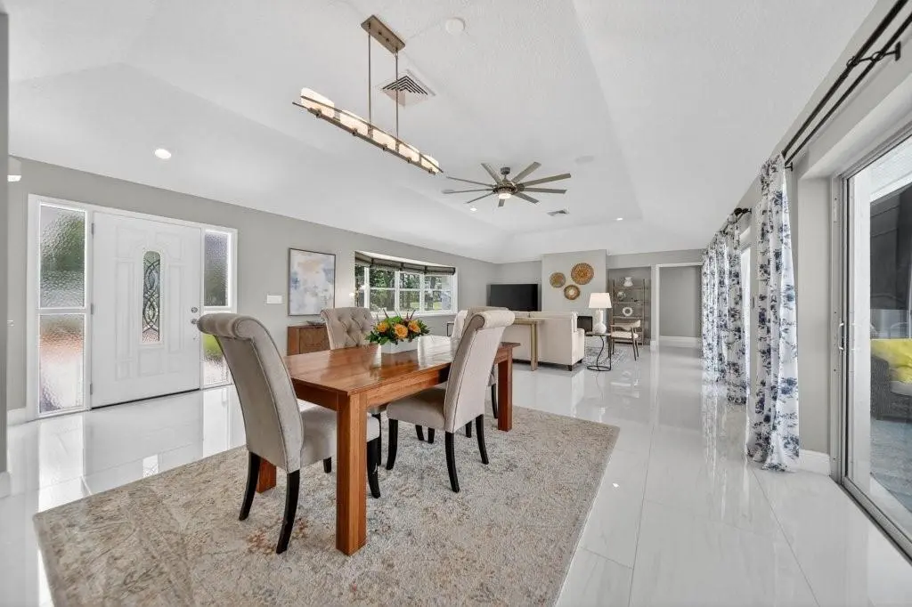 ShowImage-3.aspx at 4735 SW Bimini Cir Circle, Palm City