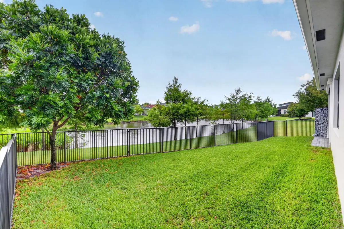 23-web-or-mls-DSC_2351 at 6026 Henderson Way, West Palm Beach