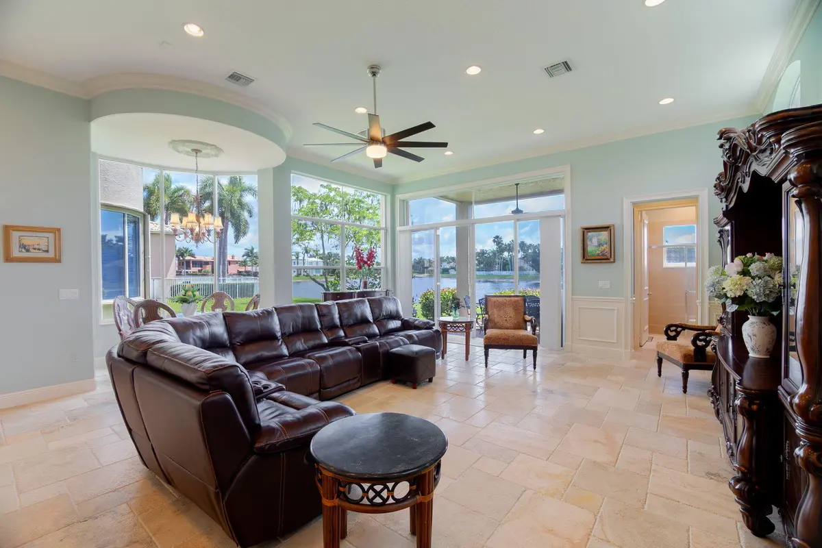 18-web-or-mls-DSC04562 at 2258 Stotesbury Way, Wellington