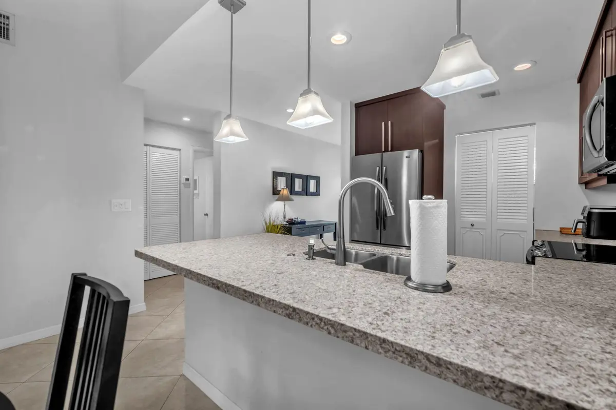5-web-or-mls-DSC00003 at 2347 N 37th Avenue, Hollywood
