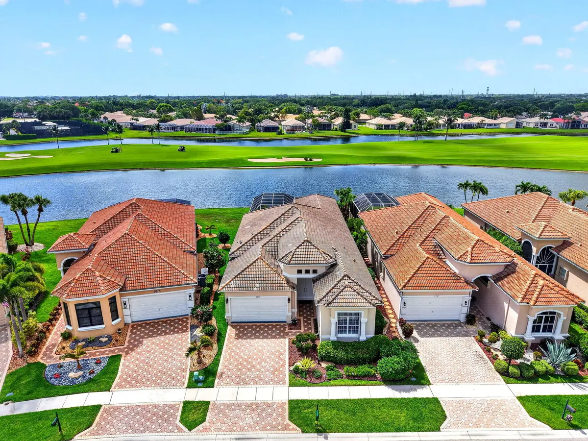 Remodeled with a WOW view at 6871 Fairway Lakes Drive, Boynton Beach