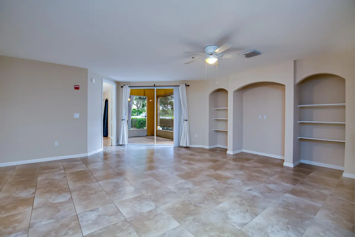 5015 Fairways CIR 107 at 5015 Fairways Circle 107, Vero Beach