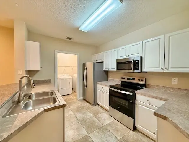 5015 Fairways CIR 107 at 5015 Fairways Circle 107, Vero Beach