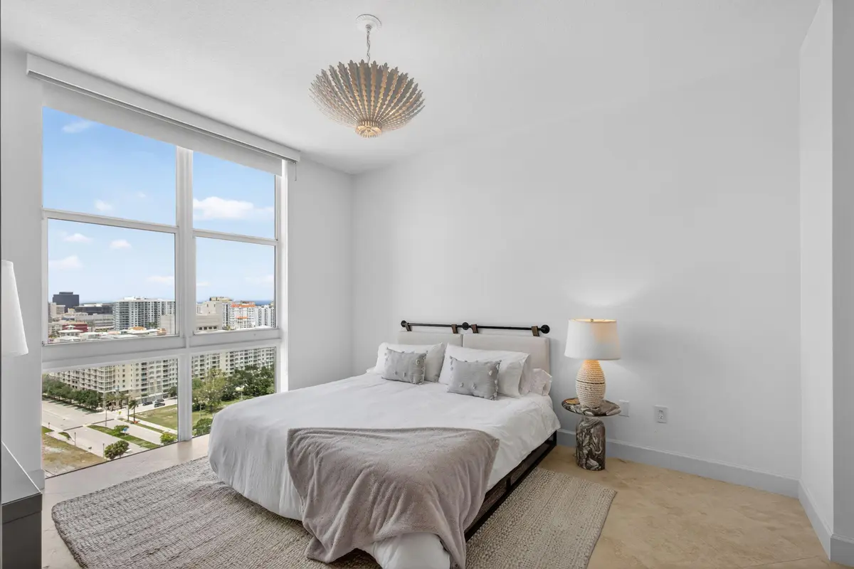 31-web-or-mls-5D1A1566 at 550 Okeechobee Boulevard Uph-04, West Palm Beach