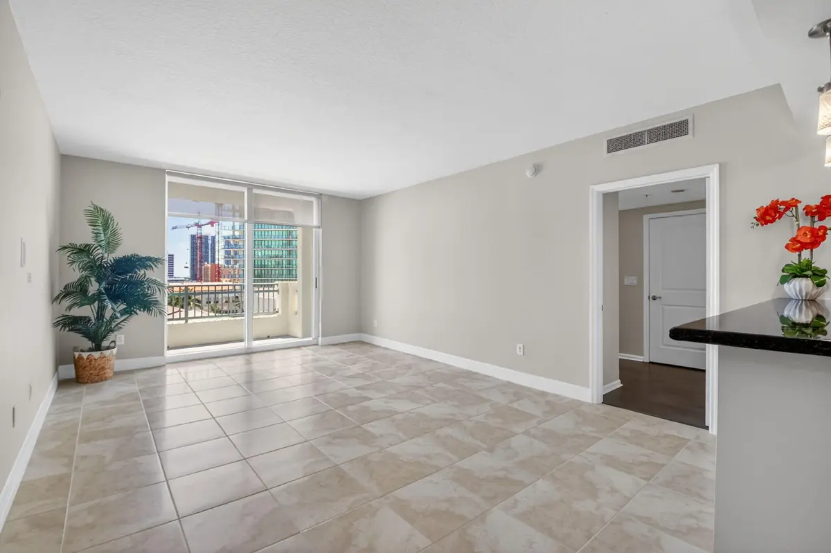 Living Room at 403 S Sapodilla Avenue 511, West Palm Beach