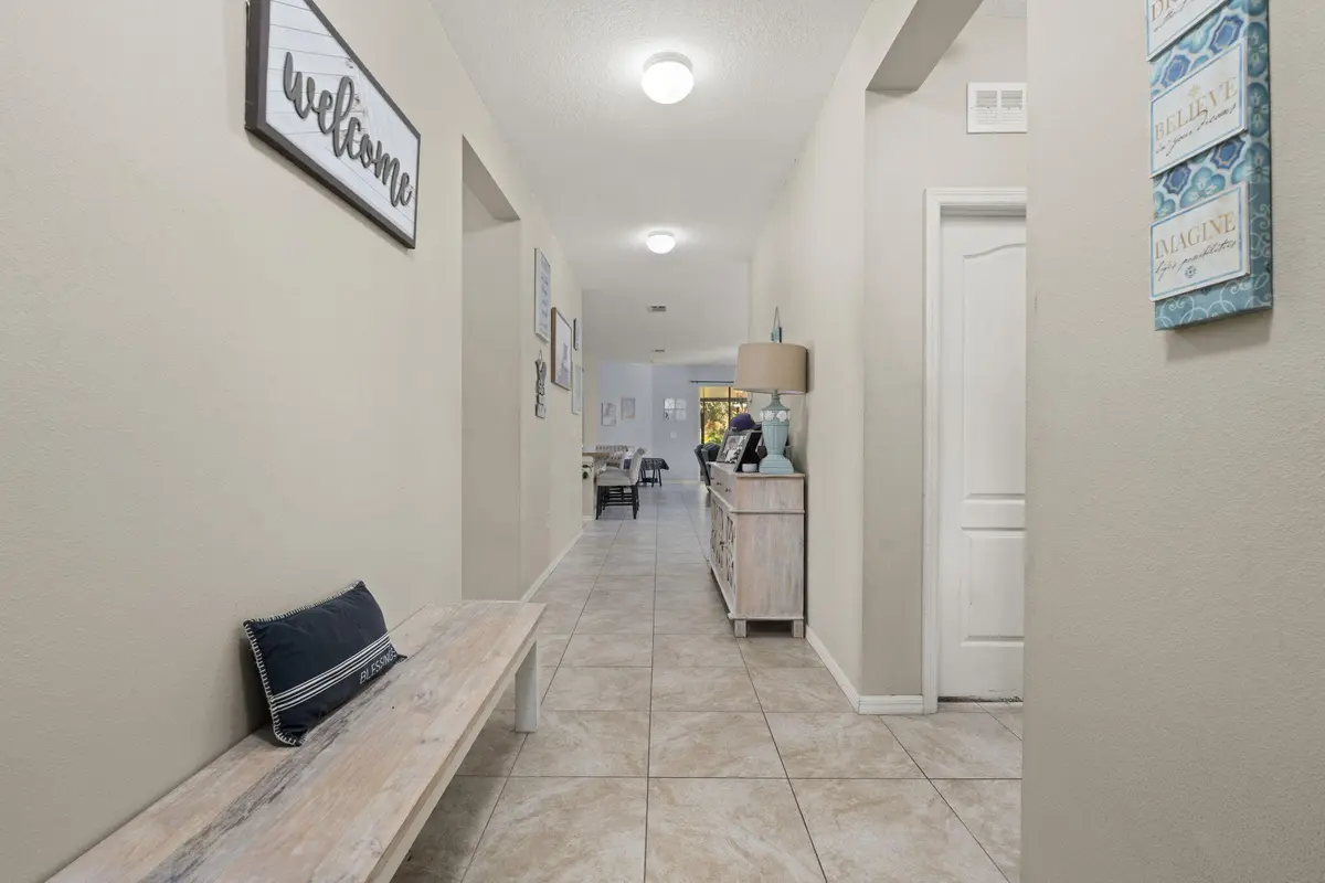 23-web-or-mls-DSC08866 at 138 Port Royal Court, Sebastian