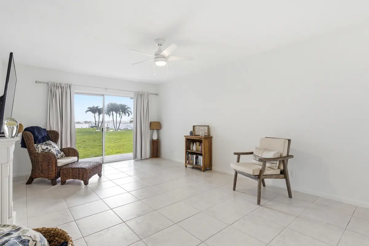 SLHG at 311 E Ocean Avenue 104, Lantana