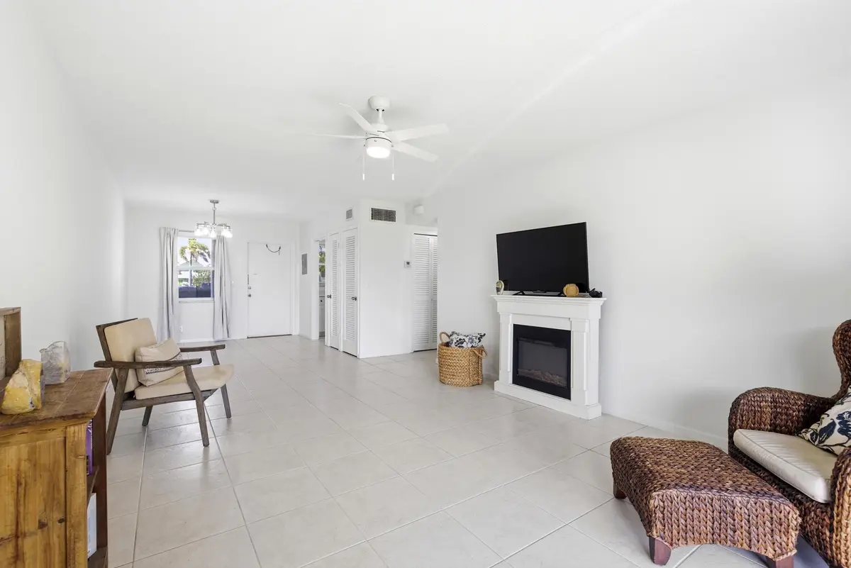 SLHG at 311 E Ocean Avenue 104, Lantana