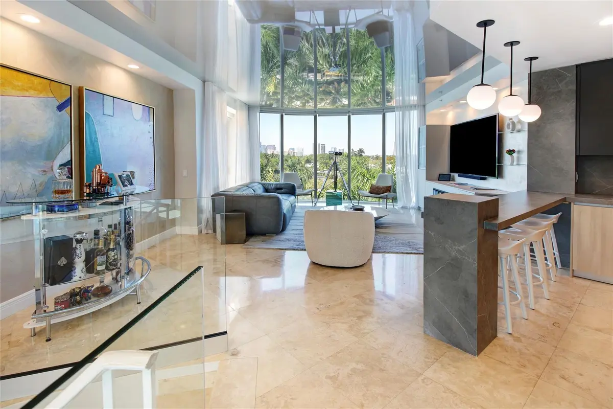 Photo 6 at 301 Hendricks Isle 7, Fort Lauderdale