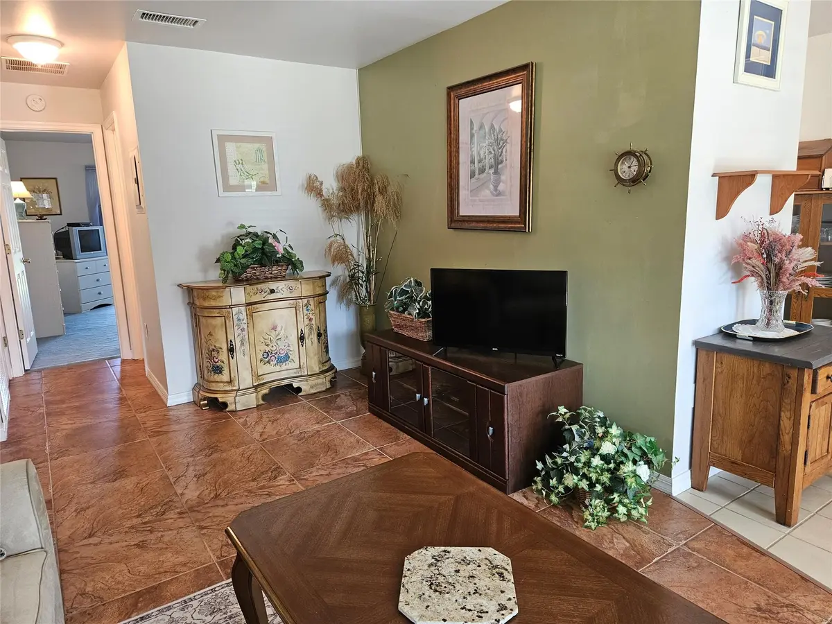 Photo 6 at 44 Woodland Drive 205, Vero Beach