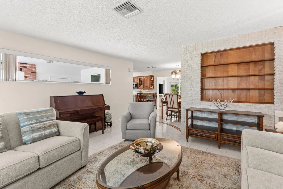 008-245GreenbriarDrive-LakePark-FL-33403 at 245 Greenbriar Drive, Lake Park
