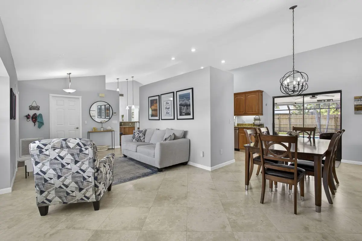 13-web-or-mls-BS1A8312 at 559 Azure Avenue, Wellington