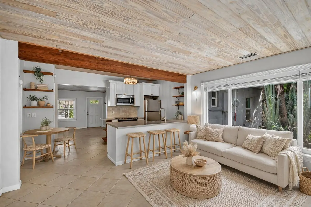 Living/Family at 1309 S N Street, Lake Worth Beach