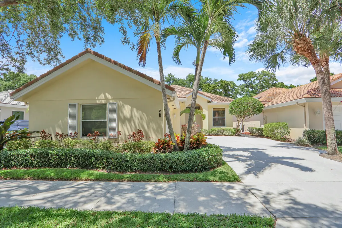 Front at 288 Sussex Circle, Jupiter