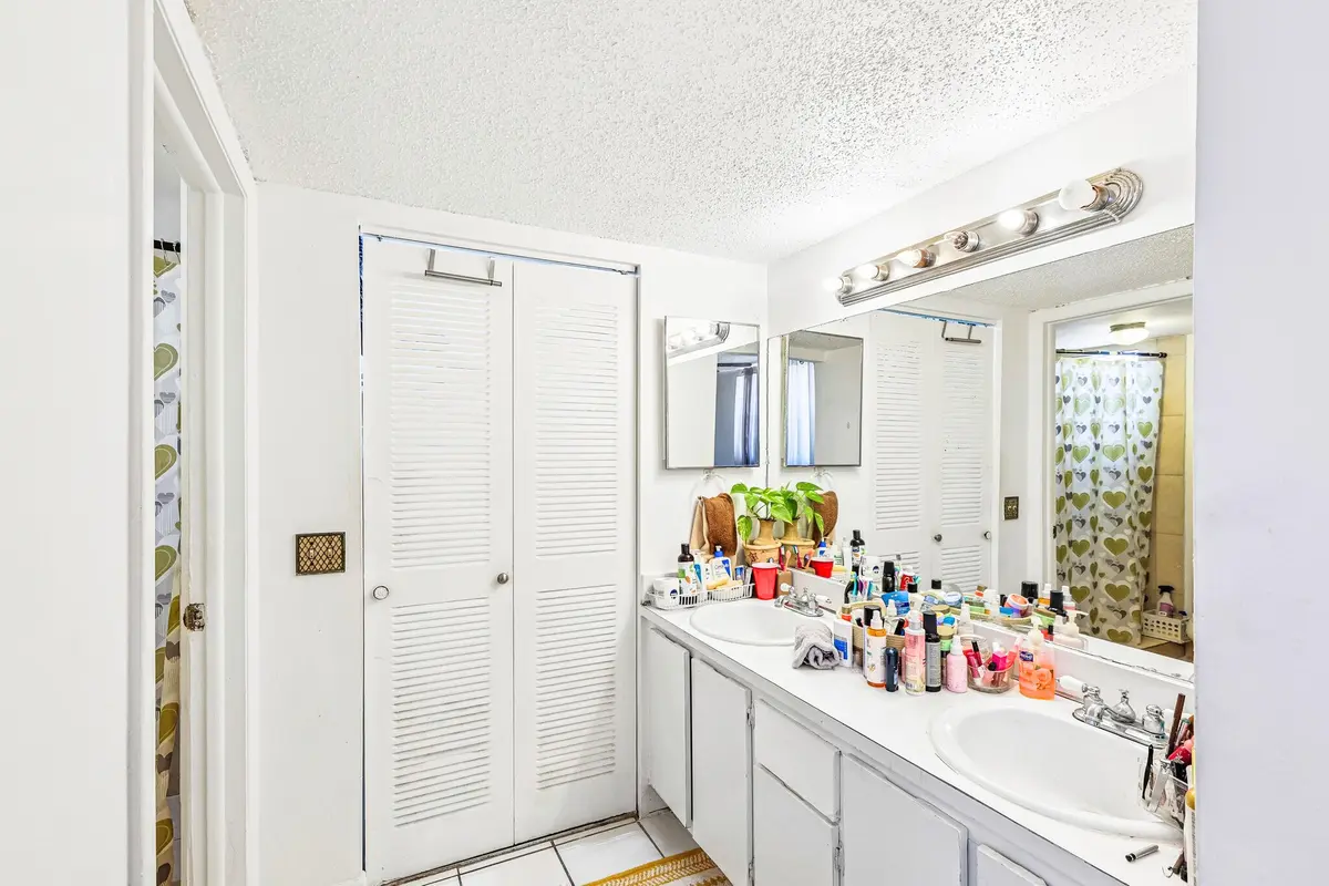 6941 Carlyle Avenue 2e, Miami Beach, FL – photo 6