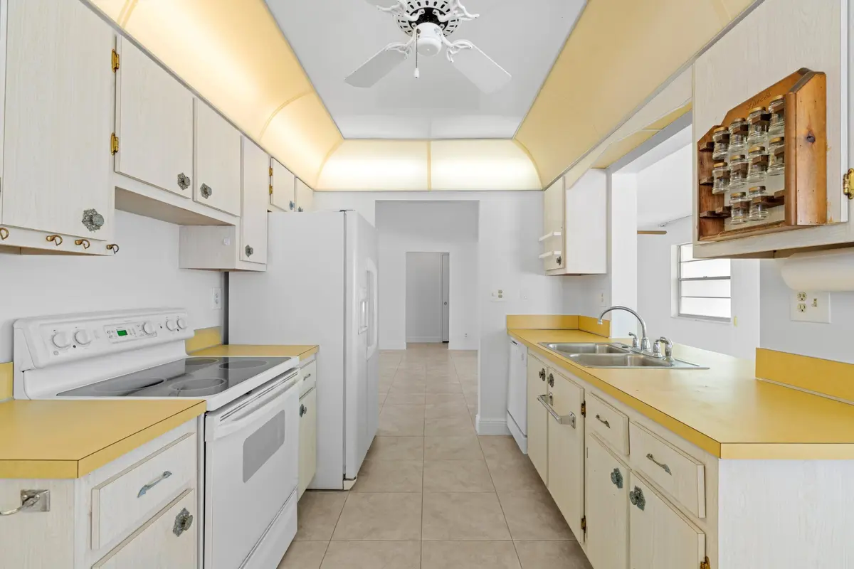 Kitchen at 1714 SW 19th Drive, Boynton Beach