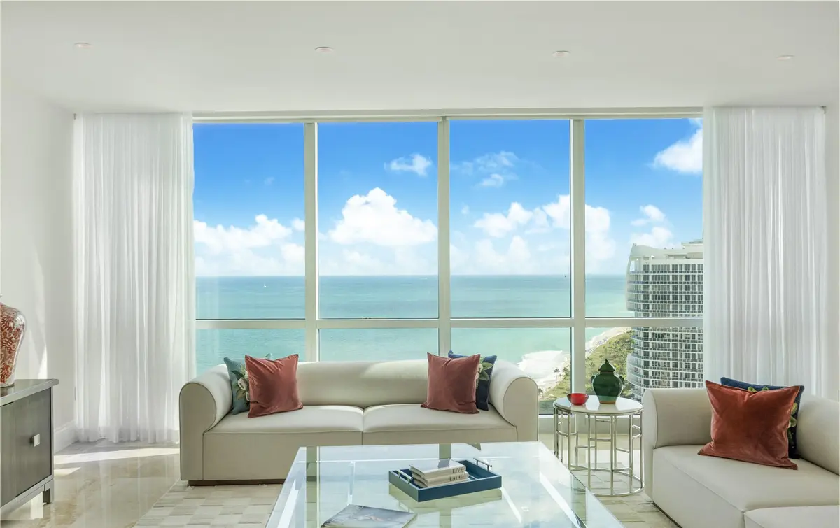 iUSE photography_7K3A9191 at 10295 Collins Avenue 2203, Bal Harbour