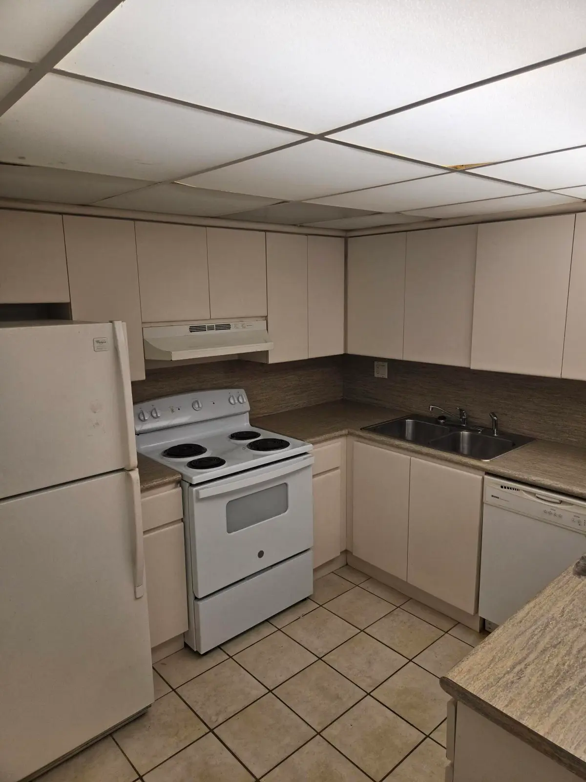20260527_165815 at 3714 SW 60th Terrace 28, Davie
