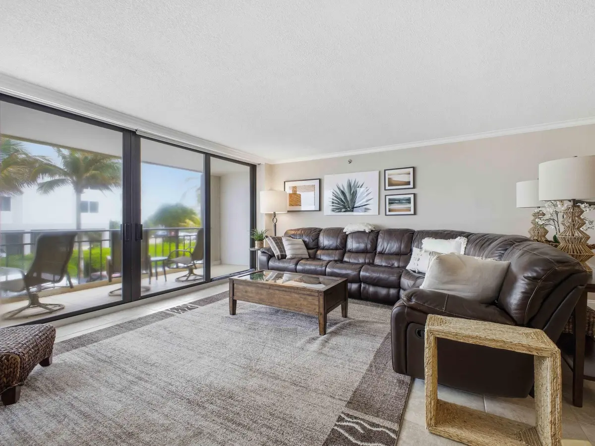 Living at 3009 S Ocean Boulevard 205, Highland Beach