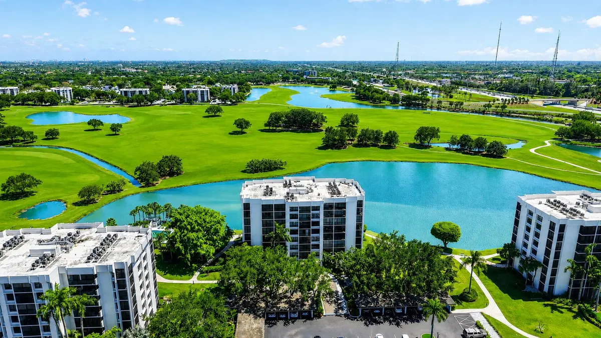 1 (6) at 7768 Lakeside Boulevard 551, Boca Raton