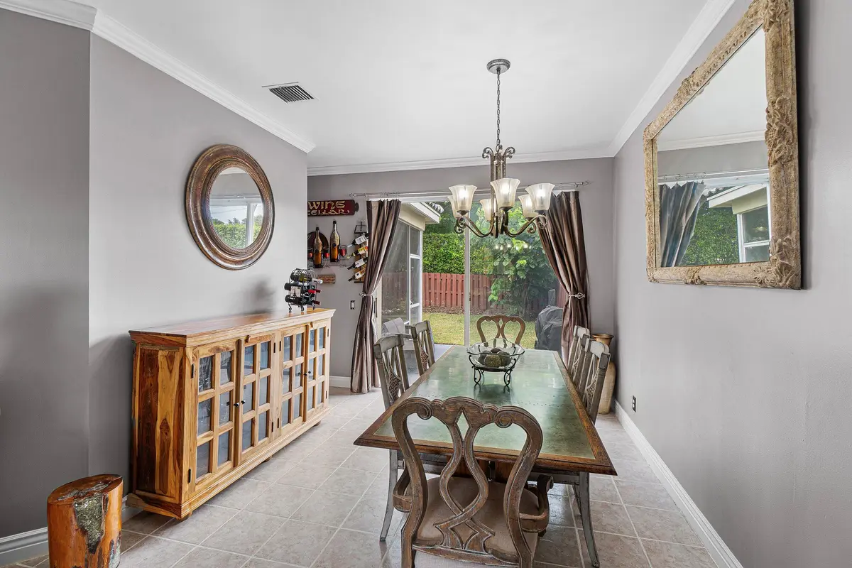 Dining Area at 3840 Newport Avenue, Boynton Beach