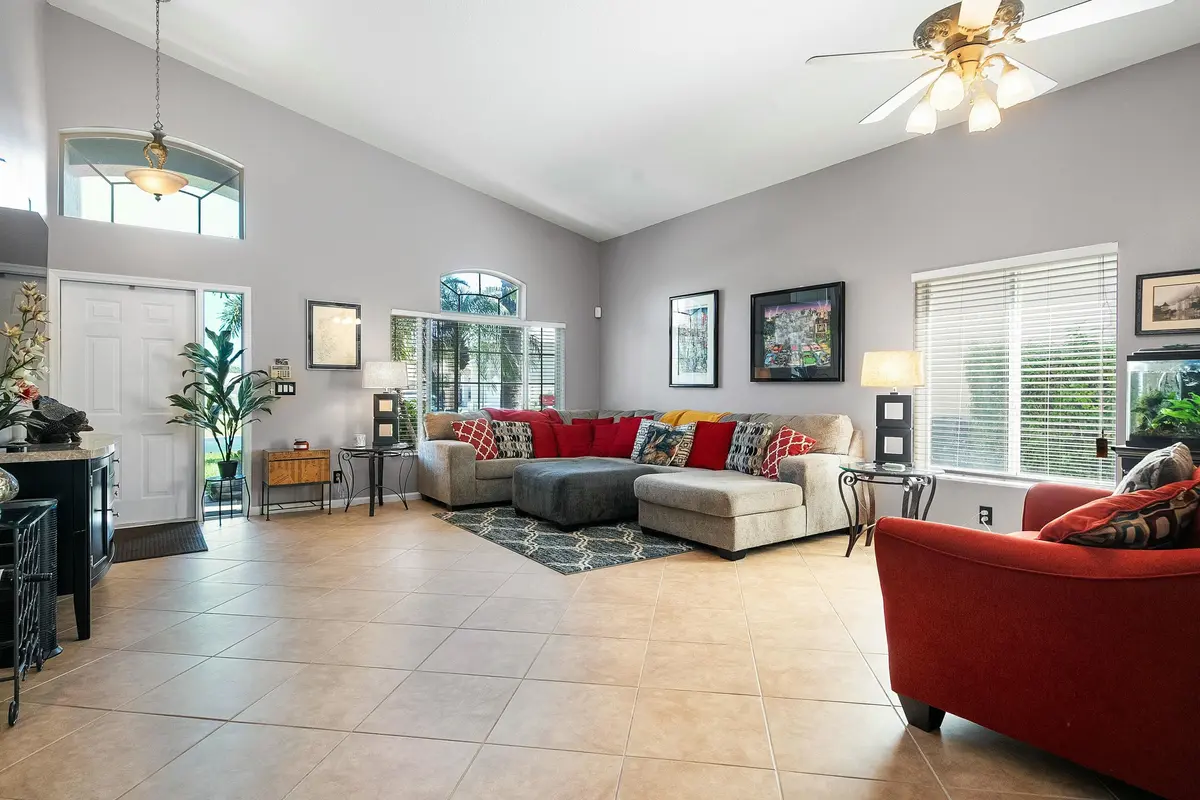 tempImagejgXpVo at 2480 SE Springtree Place, Stuart