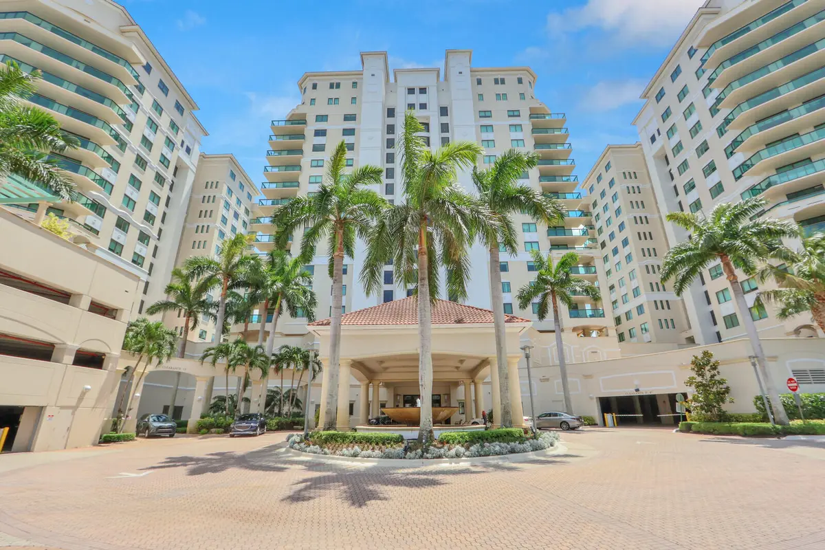 Entrance at 3610 Gardens Parkway 202a, Palm Beach Gardens