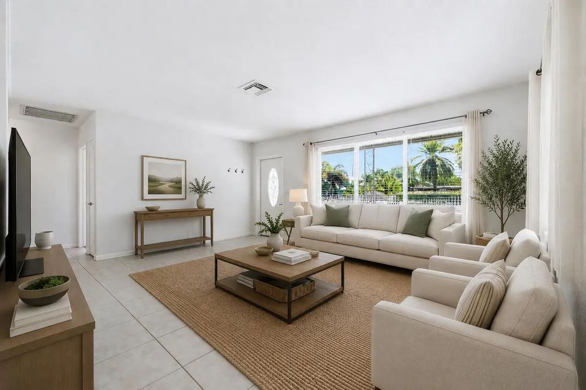 Virtually Staged at 715 Green Street, West Palm Beach
