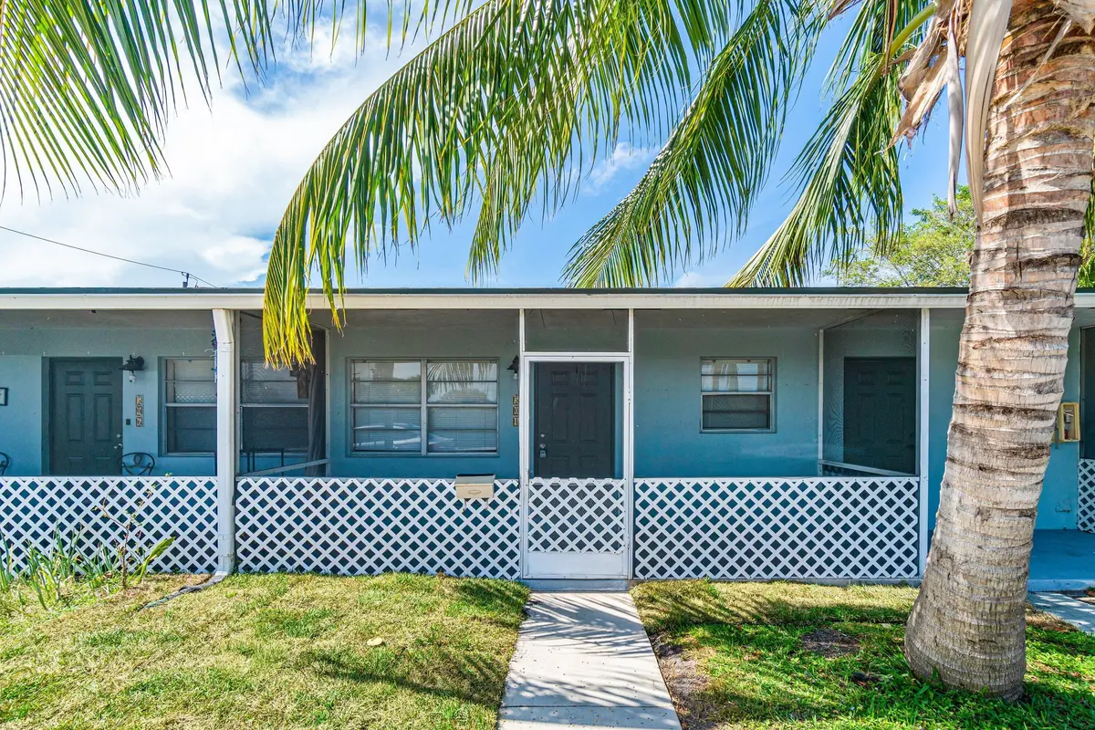 001-5049thAvenueNorth-LakeWorthBeach-FL- at 504 9th Avenue 508, Lake Worth Beach