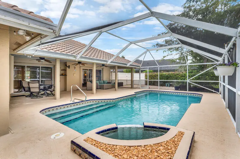 Screened Pool at 13546 Staimford Drive, Wellington