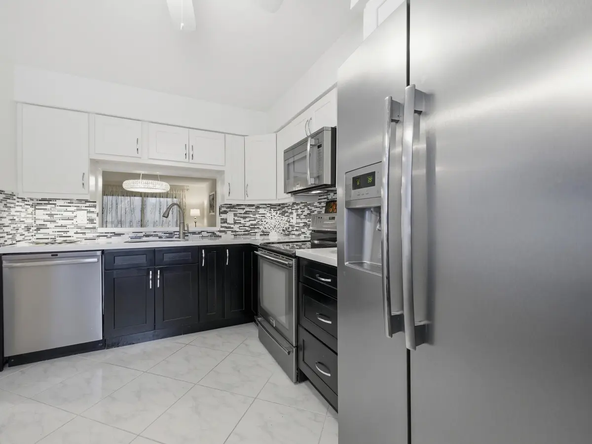Kitchen at 7280 Amberly Lane 201, Delray Beach