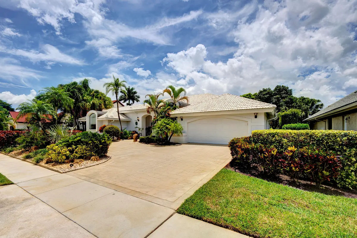 alfa51 at 10252 Shireoaks Lane, Boca Raton