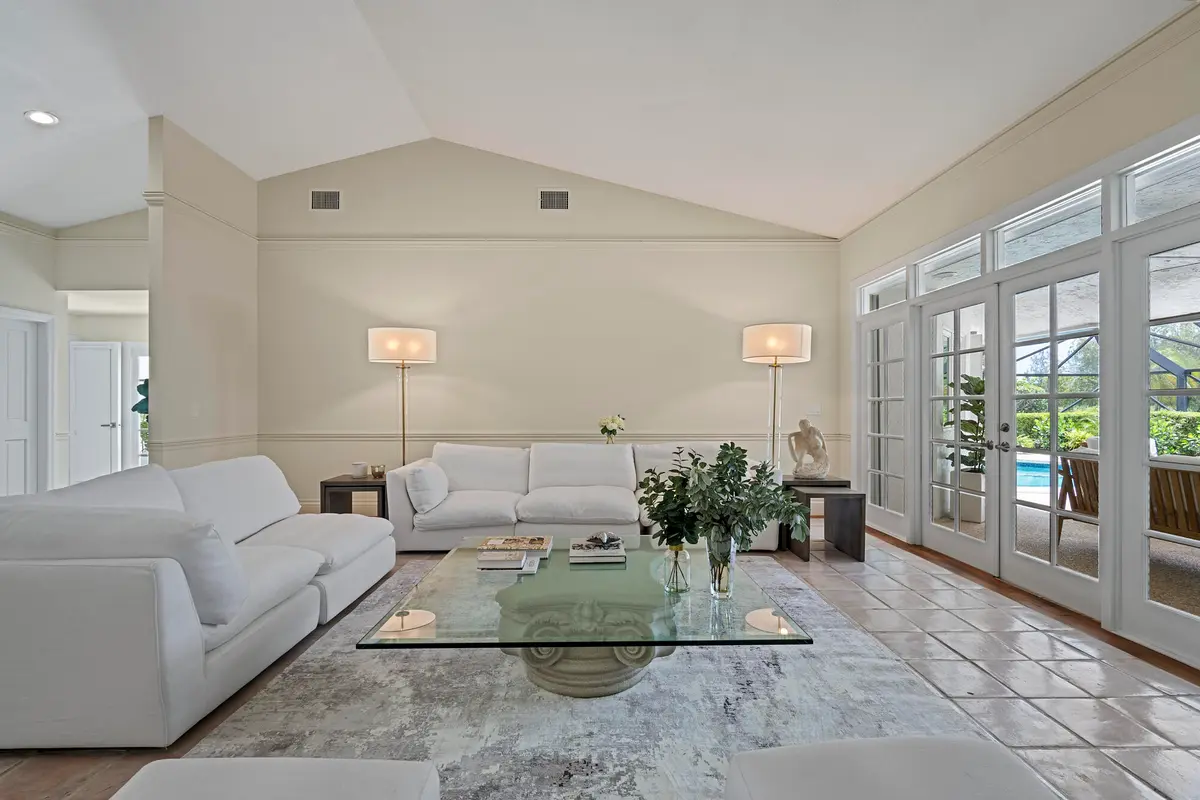 alfa19 at 10252 Shireoaks Lane, Boca Raton