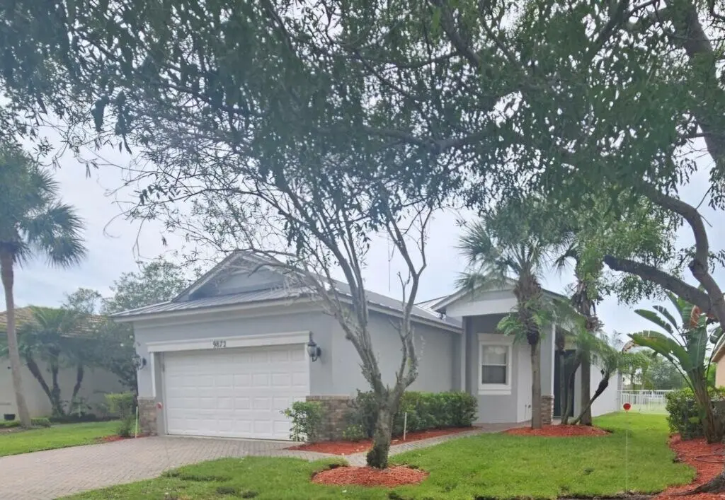 3/2/2 & NEW ROOF! at 9872 SW Glenbrook Drive, Port St. Lucie