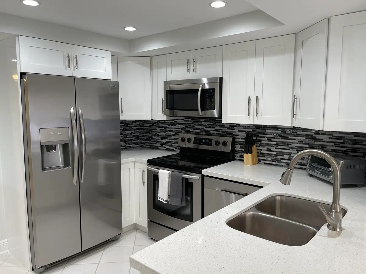 IMG_4261 at 1660 Twelve Oaks Way 203, North Palm Beach
