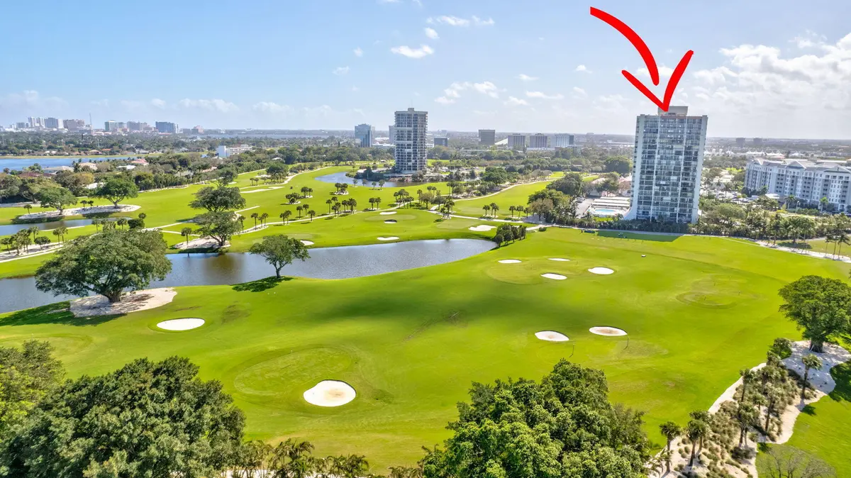 BUILDING ON THE GOLF COURSE at 2000 Presidential Way 702, West Palm Beach
