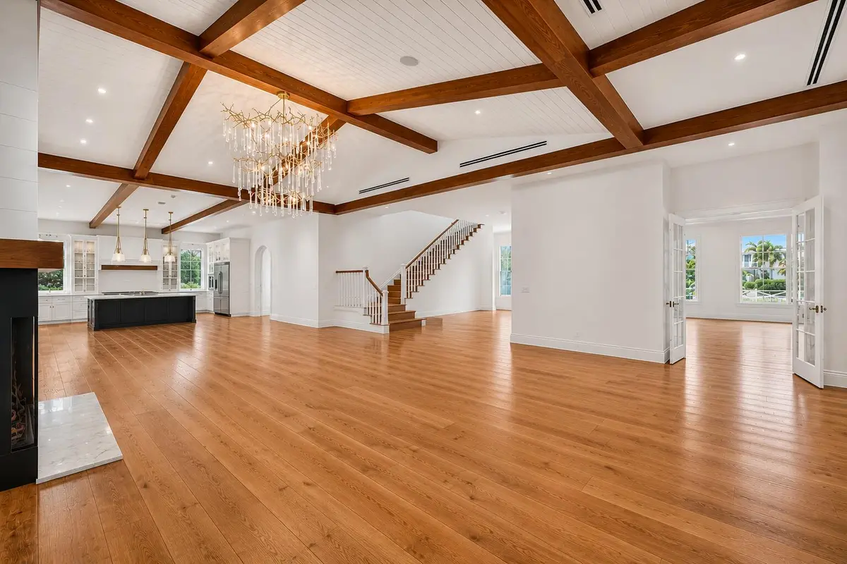 Photo 9 blank canvas at 10250 El Paraiso Place, Delray Beach