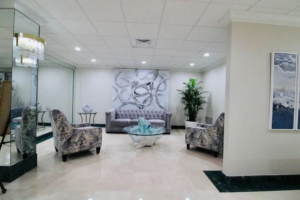 PDM GREY ROOM 100 at 3900 Galt Ocean Drive 1208, Fort Lauderdale
