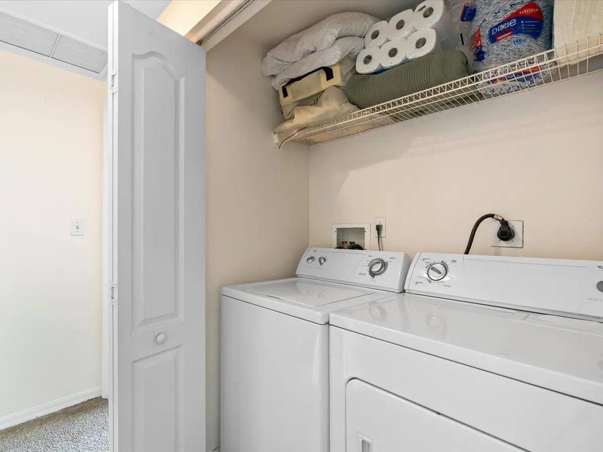 21-Laundry at 100 N Federal Highway 736, Fort Lauderdale