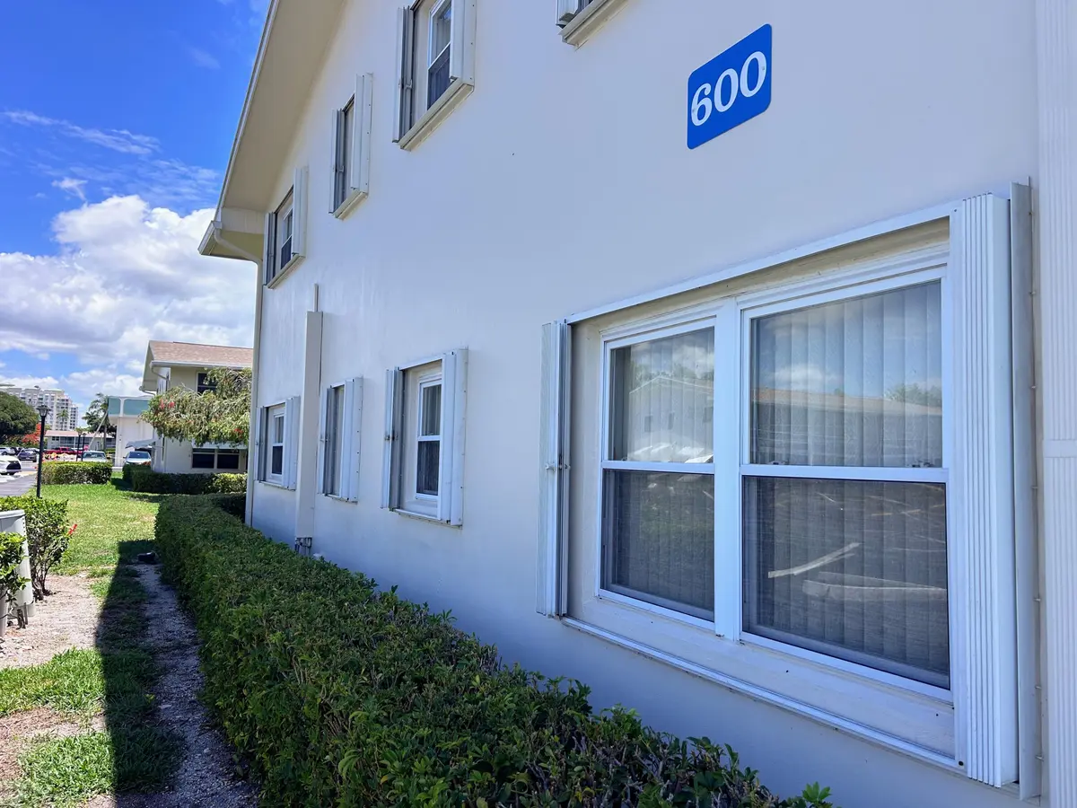 Replacement Windows at 600 Horizons W 101, Boynton Beach