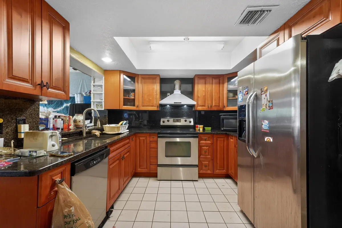 24_247_Airoso_Blvd_-Kitchen-0195 at 247 Airoso Boulevard, Port St. Lucie