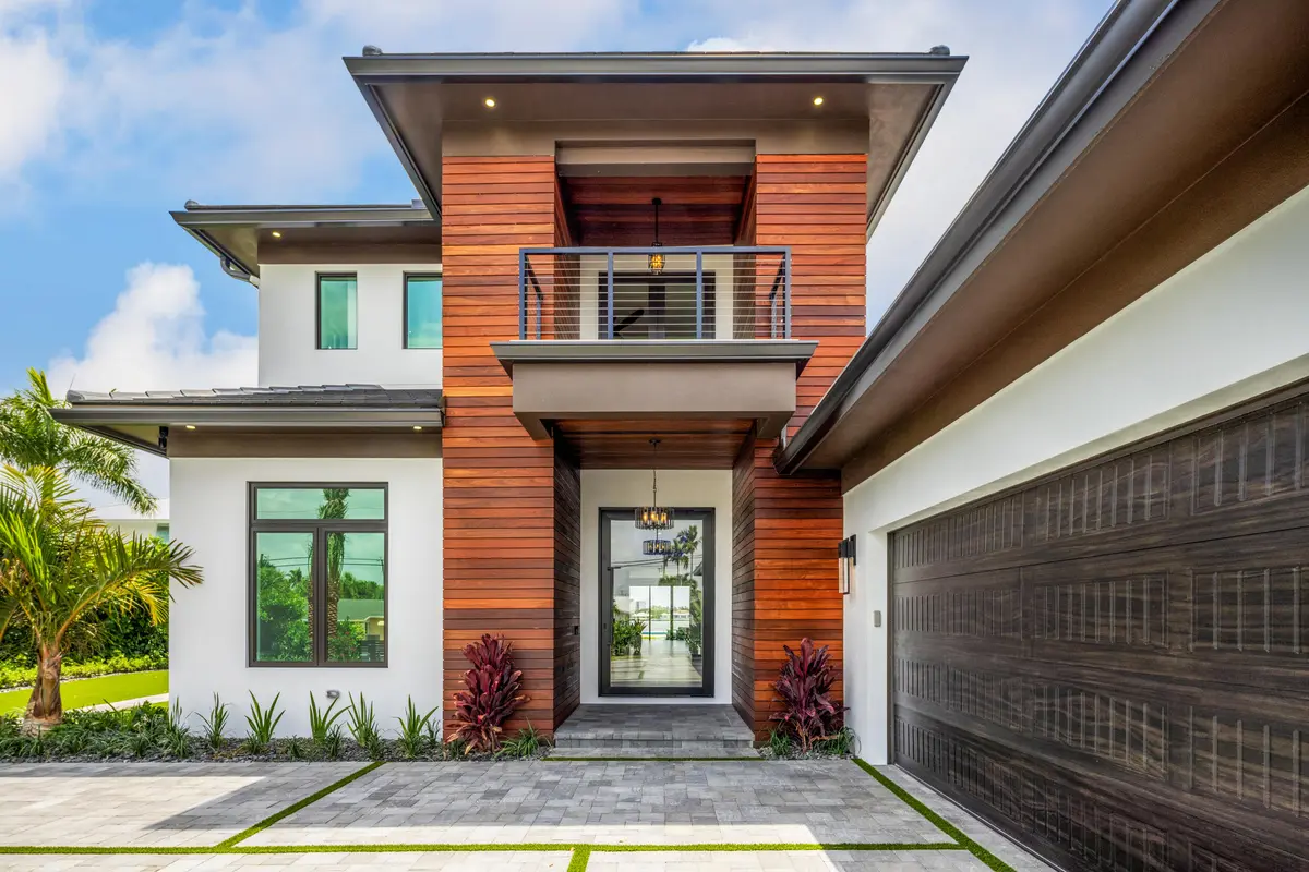 6_et6a7063 at 1708 N Lakeside Drive, Lake Worth Beach