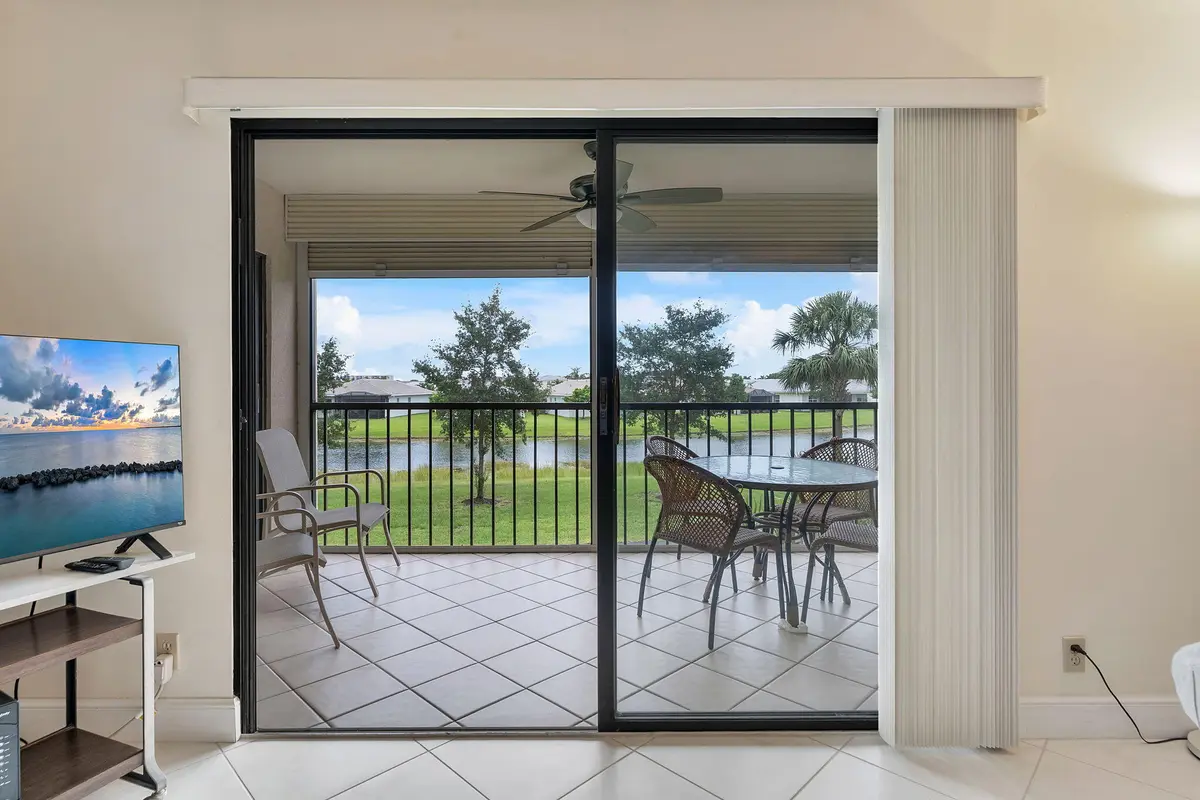 32-web-or-mls-DSC03553 at 7260 Kinghurst Drive 205, Delray Beach