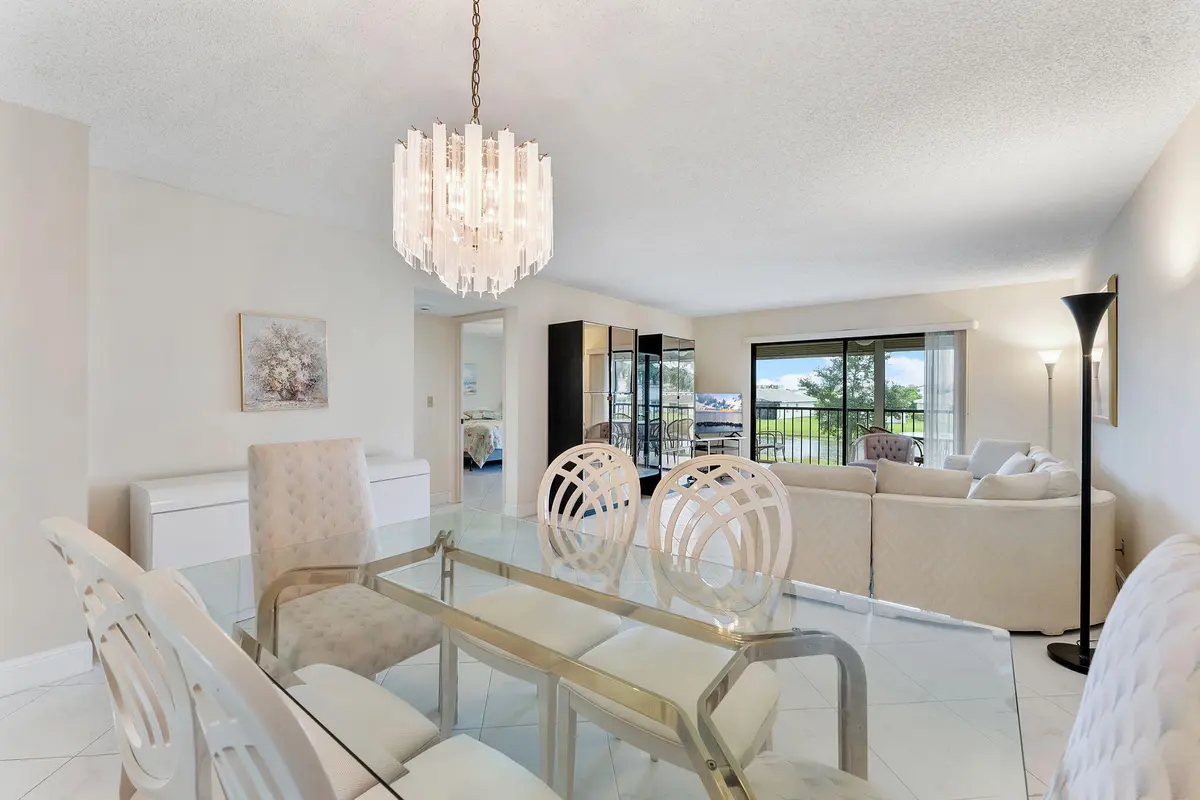Dining Area at 7260 Kinghurst Drive 205, Delray Beach