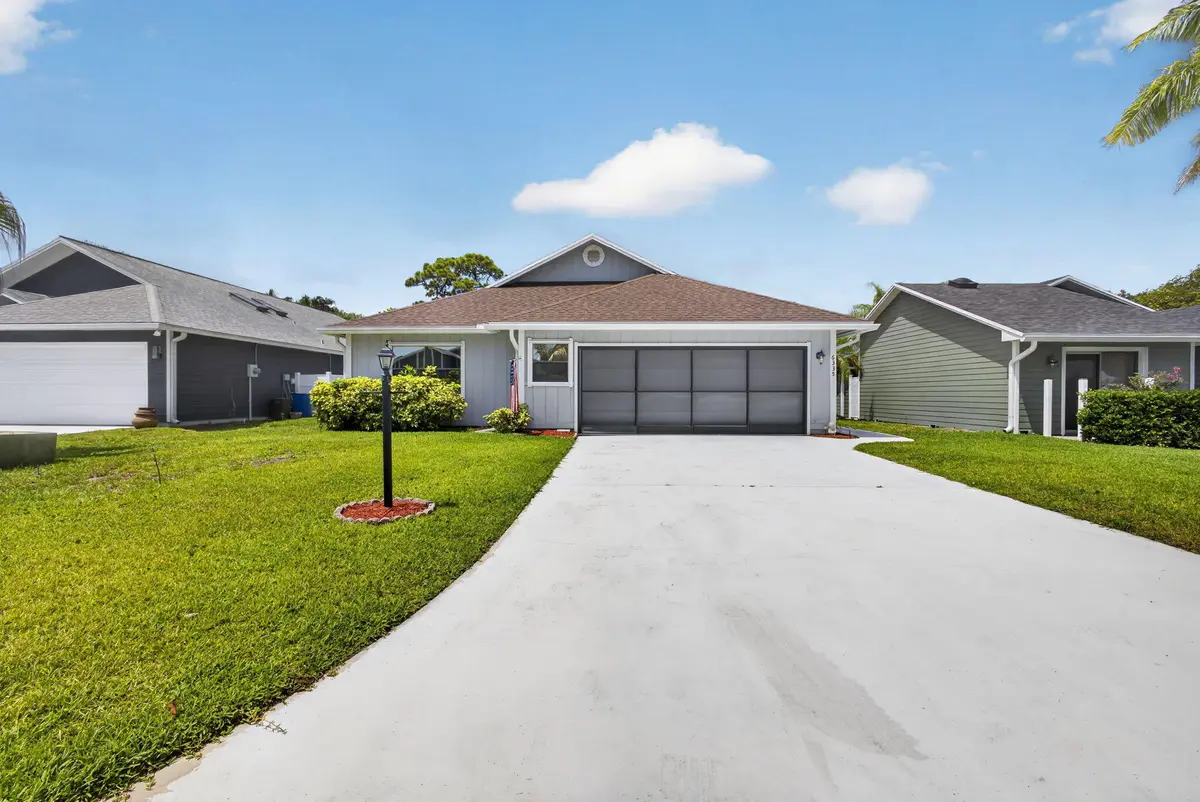 1-web-or-mls-5D1A3213 at 6335 SE Ames Way, Hobe Sound