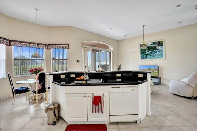 7MqbKKPJ5KPry68Jk9kS@48ac1dda5f at 15334 Fiorenza Circle, Delray Beach