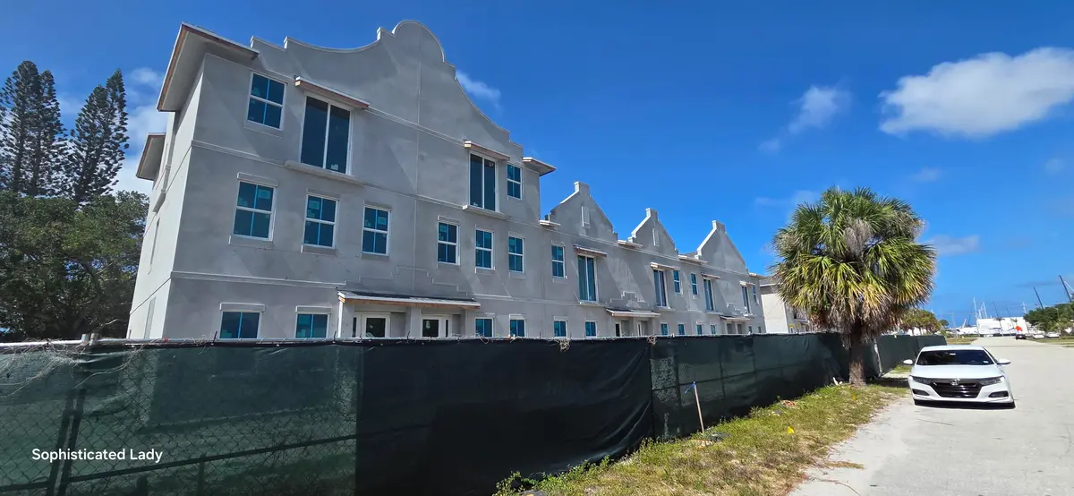 Exterior 3 story at 132 W 11th Street, Riviera Beach
