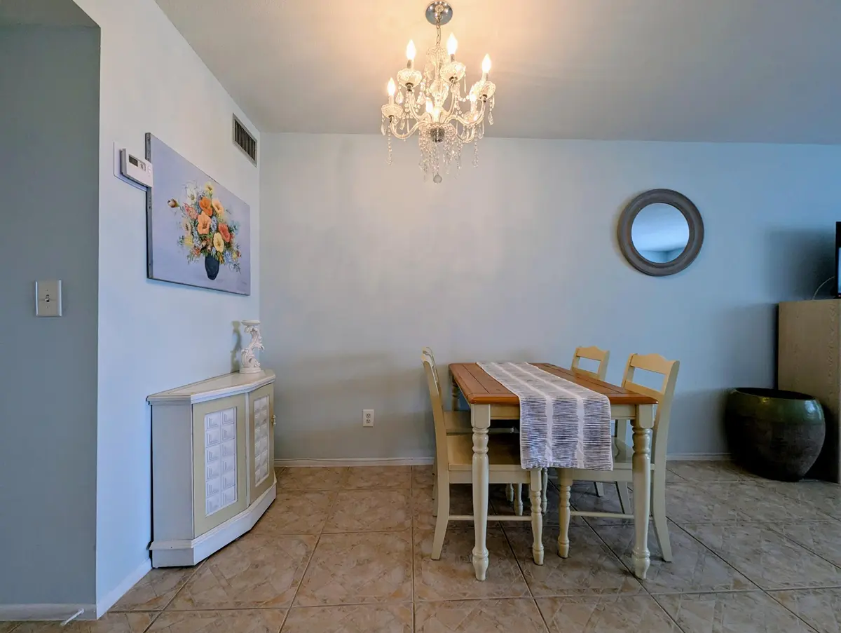 4ad66617-5265-4958-8eb4-523d191aa9ac~1 at 131 Doolen Court 303, North Palm Beach